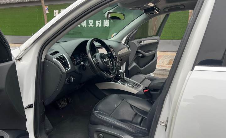 奥迪 Q5 2013款 40 TFSI 技术型