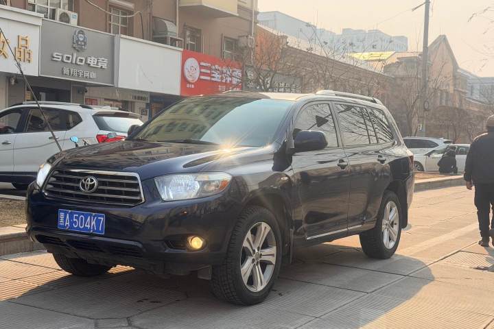 丰田 汉兰达 2009款 2.7L 两驱5座运动版