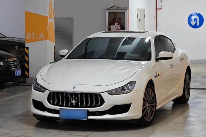 玛莎拉蒂 Ghibli 2022款 2.0T GT锋芒版