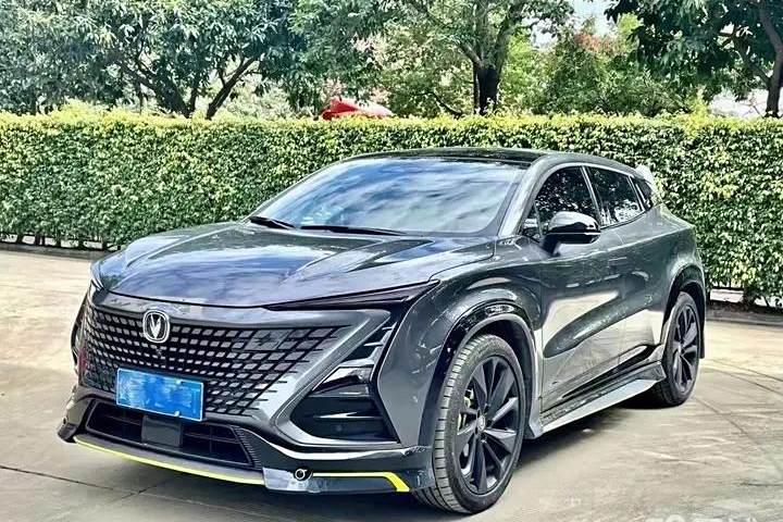 长安 UNI-T 1.5T 旗舰型