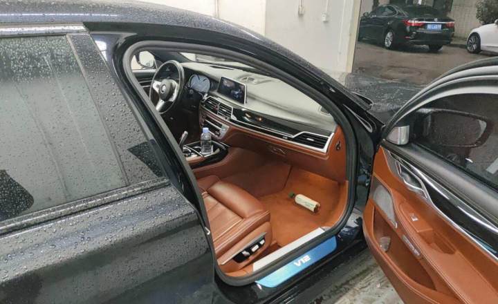 宝马 7系 2018款 M760Li xDrive