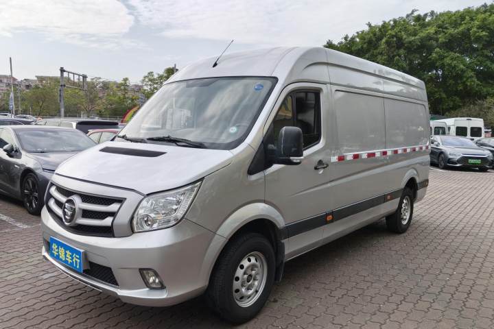 福田 图雅诺 2019款 2.8T 厢式货车加长轴中顶3座ISF2.8s5F148
