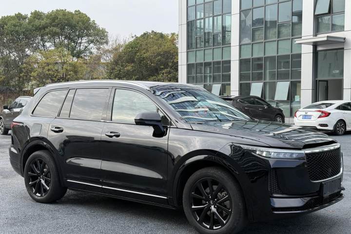 理想汽车 理想ONE 增程6座版