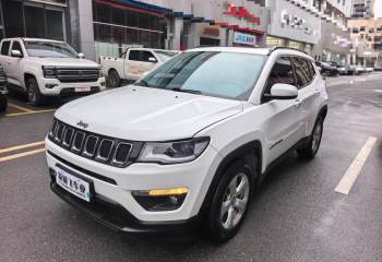 Jeep 指南者 2017款 200T 自动家享版