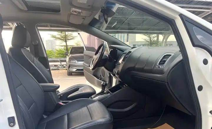 起亚 K3 2016款 1.6L 自动DLX