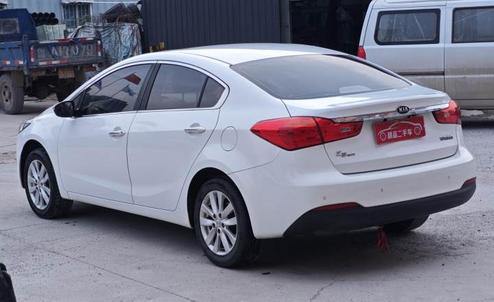 起亚 K3 2013款 1.6L 手动GLS
