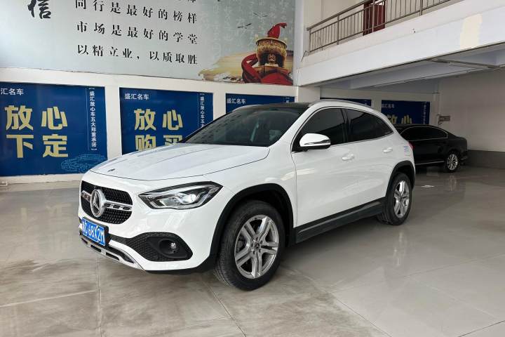 奔驰 GLA 2023款 改款 GLA 200