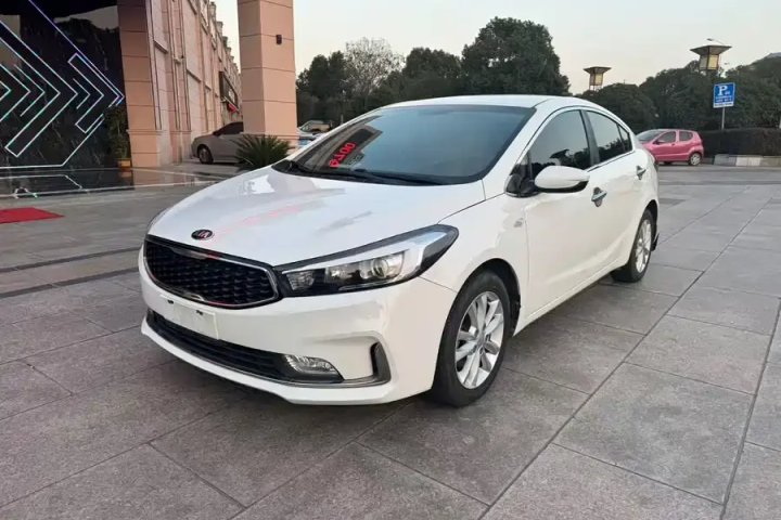 起亚 K3 1.6L 自动GL