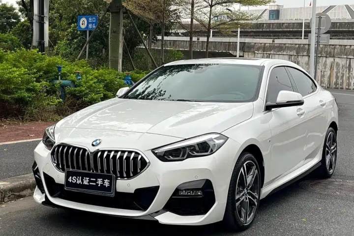 宝马 2系(进口) 225i 四门轿跑车 M运动套装
