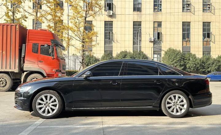 奥迪 A6L 2018款 30周年年型 TFSI 进取型