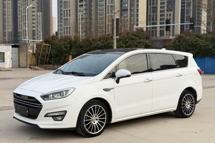 力帆汽车 轩朗 1.5T 自动舒适型