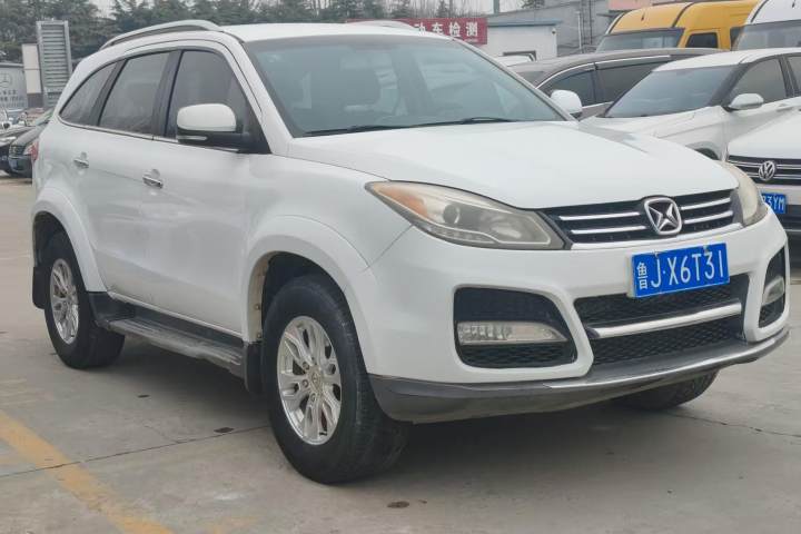 江铃 驭胜S350 2013款 2.4T 自动两驱柴油超豪华版5座