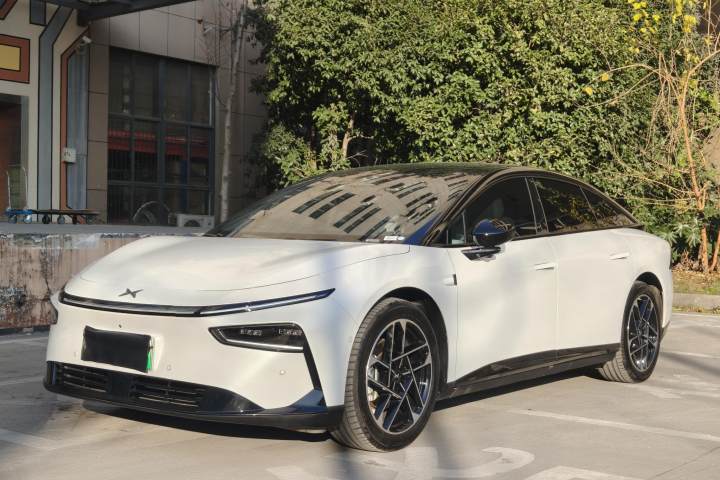 小鹏 P7 长续航 Max
