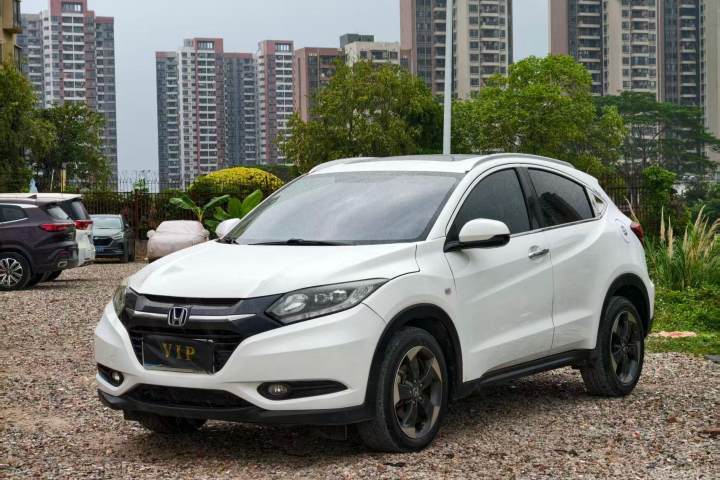 本田 缤智 1.8L CVT两驱先锋型