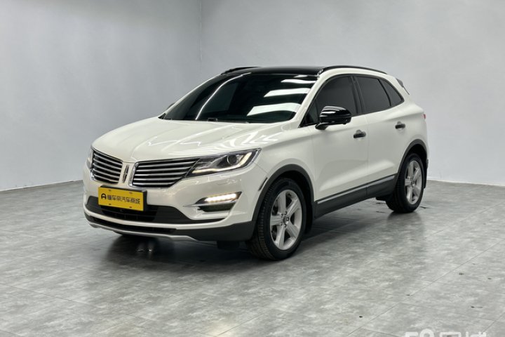 林肯 MKC 2.0T 两驱尊享版