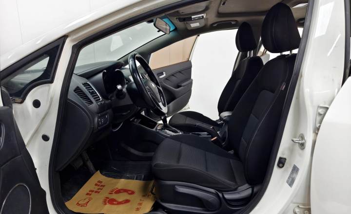 起亚 K3 2016款 1.6L 自动GLS