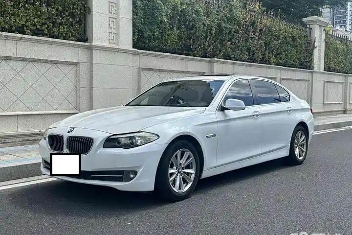 宝马 5系 523Li 领先型