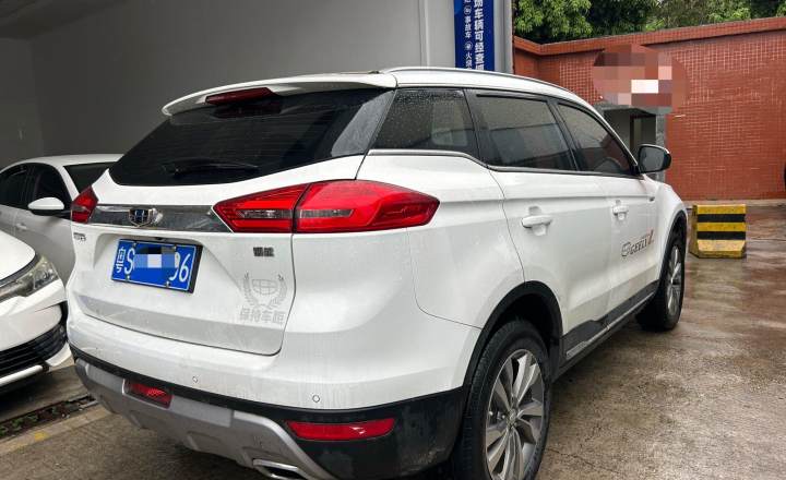 吉利汽车 博越 2016款 2.0L 手动智尚型