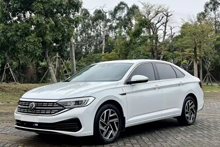 大众 速腾 200TSI DSG飞越版