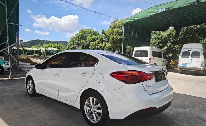 起亚 K3 2013款 1.6L 自动GLS