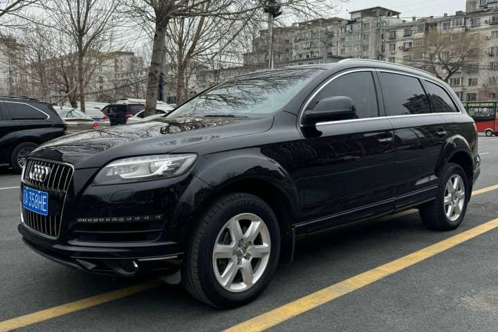 奥迪 Q7 2011款 3.0 TFSI 技术型(245kW)