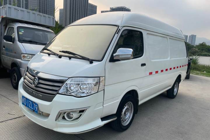 金旅 海狮 1.8L汽油版短轴中顶LJ4A18Q6