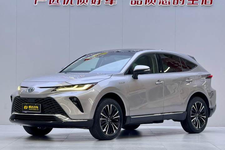 丰田 威飒 双擎 2.5L CVT两驱尊贵版