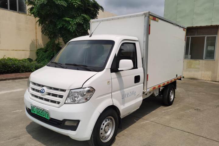 瑞驰汽车 瑞驰新能源EC31 厢式车长续航版41.11kWh