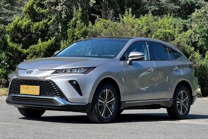 丰田 威飒 2.0L CVT两驱豪华版