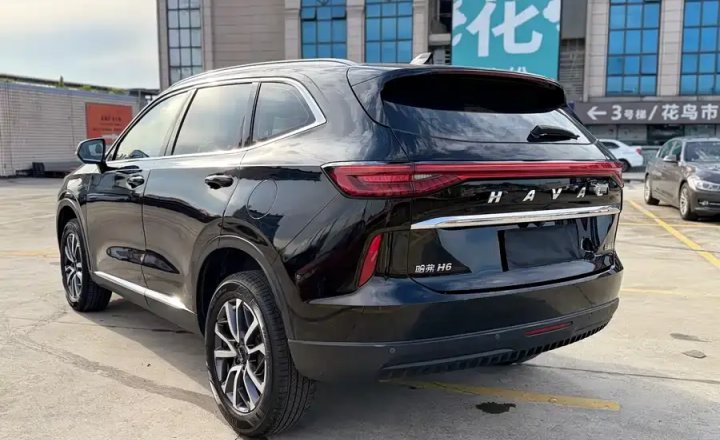 哈弗 H6 2022款 第三代 1.5T 自动两驱Plus