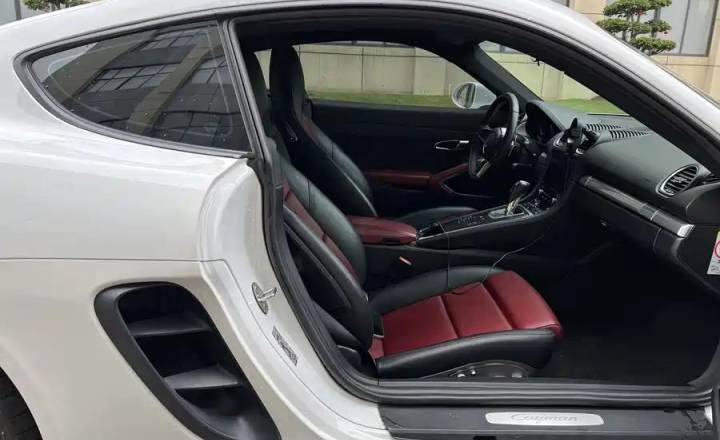 保时捷 718 2016款 Cayman 2.0T