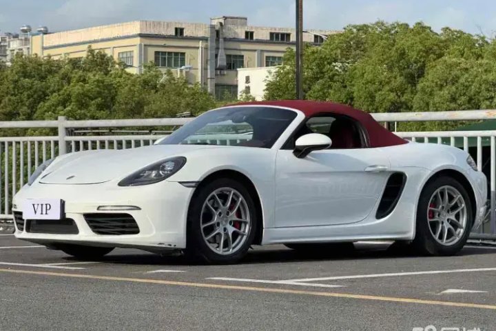 保时捷 718 Boxster 2.0T