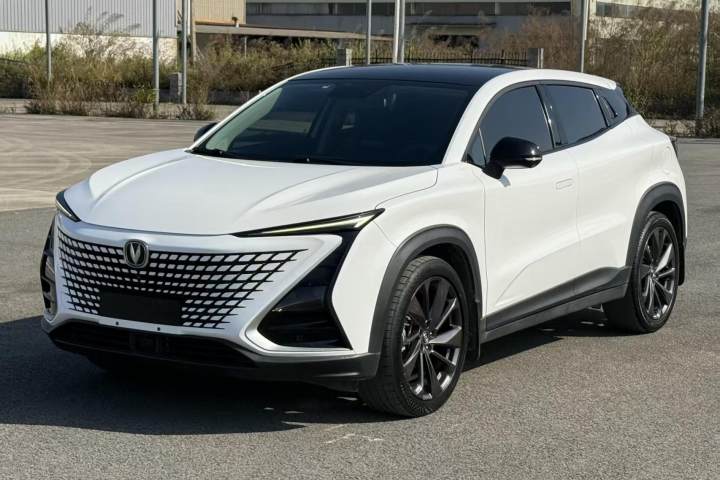 长安 UNI-T 1.5T 卓越型