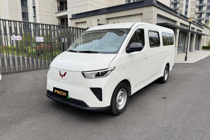 五菱汽车 五菱扬光 300km 舒适型客车版 75kW