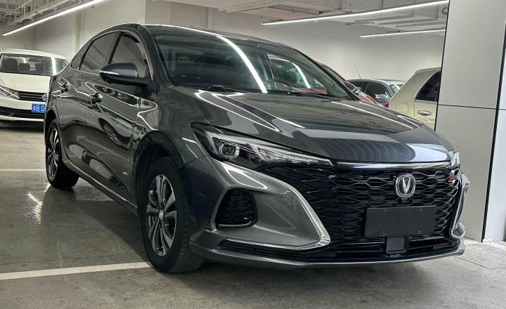 长安 逸动 2021款 PLUS 蓝鲸NE 1.4T GDI DCT尊贵型