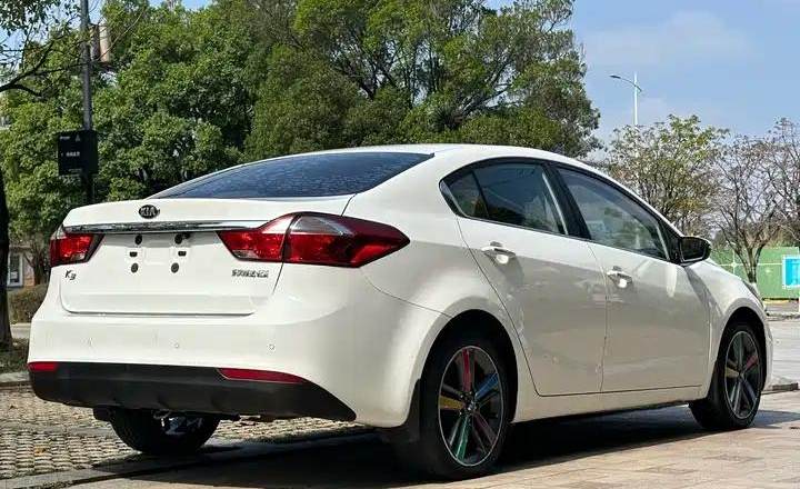 起亚 K3 2016款 1.6L 自动GL