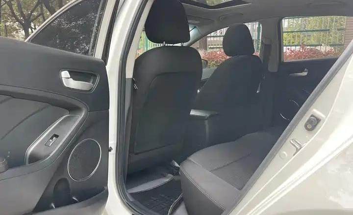 起亚 K3 2013款 1.6L 自动GLS