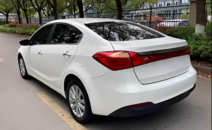 起亚 K3 2013款 1.6L 自动GLS