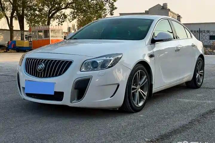 别克 君威 2012款 GS 2.0T 超级运动版