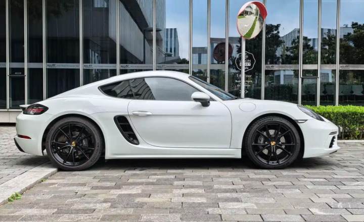 保时捷 718 2022款 Cayman 2.0T
