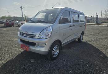 五菱汽车 五菱荣光S 2023款 1.5L 基本型 5/7座