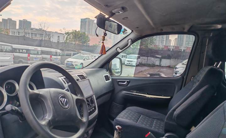 福田 风景G5 2019款 2.0L平顶长轴7座多用途乘用车4G63S4M