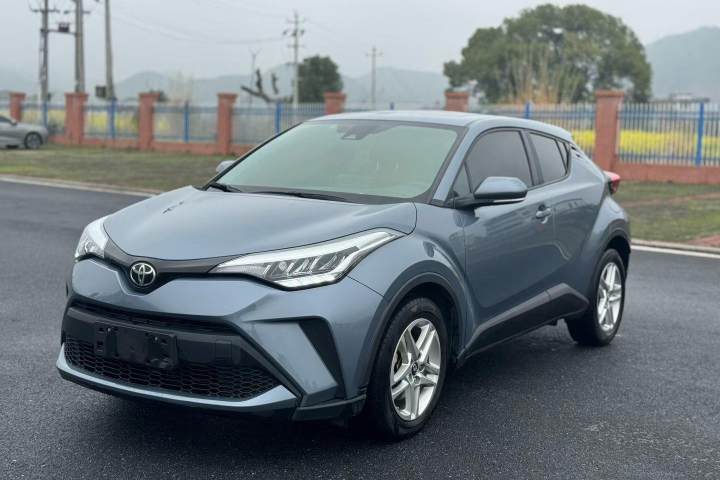 丰田 C-HR 2.0L 舒适版