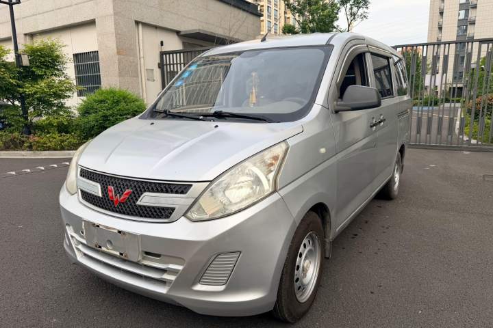 五菱汽车 五菱荣光V 1.2L标准型