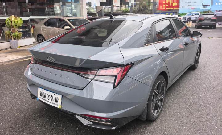 现代 伊兰特 2022款 1.5L CVT GLX精英版