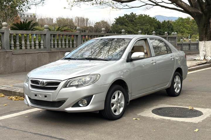 丰田 花冠 1.6L 自动豪华版