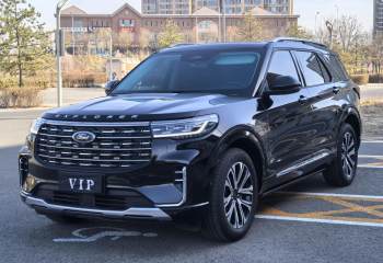 福特 探险者 2024款 2.3T EcoBoost 四驱钛金版 6座