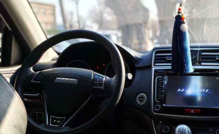 哈弗 H6 2018款 红标 运动版 1.5T 手动两驱精英型