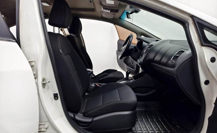 起亚 K3 2016款 1.6L 自动GLS