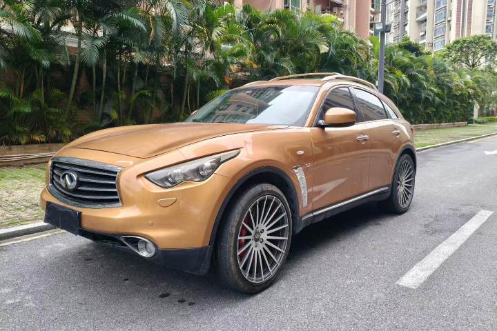 英菲尼迪 QX70 3.7L 绝影版